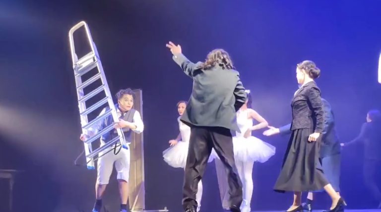 Международный молодежный театральный форум Март-контакт» продолжает удивлять!»